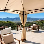 Fattoria Cristina Family Duplex With Pool, Panoramic Terrace & Farm Animals - Bilo Rosa Prázdninový dům