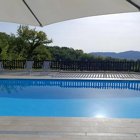 Fattoria Cristina Family Duplex With Pool, Panoramic Terrace & Farm Animals - Bilo Rosa