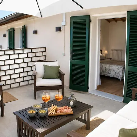 Fattoria Cristina Family Duplex With Pool, Panoramic Terrace & Farm Animals - Bilo Rosa