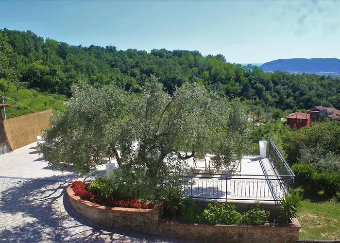 Fattoria Cristina Bilo Rosa Vakantiehuis *